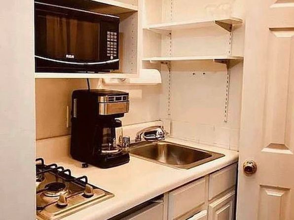 233 E 80th St APT 2C