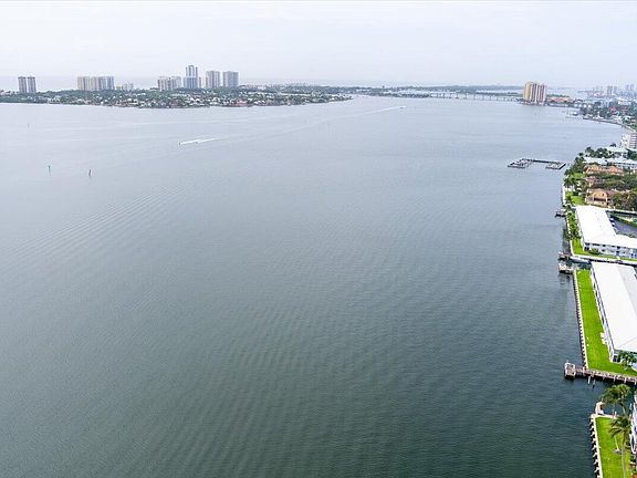 2nd image of 104 Paradise Harbour Boulevard #510