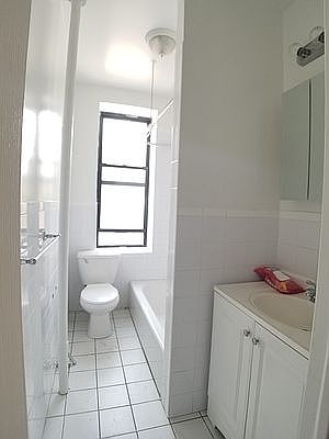 5th image of 334 Montgomery St #8C