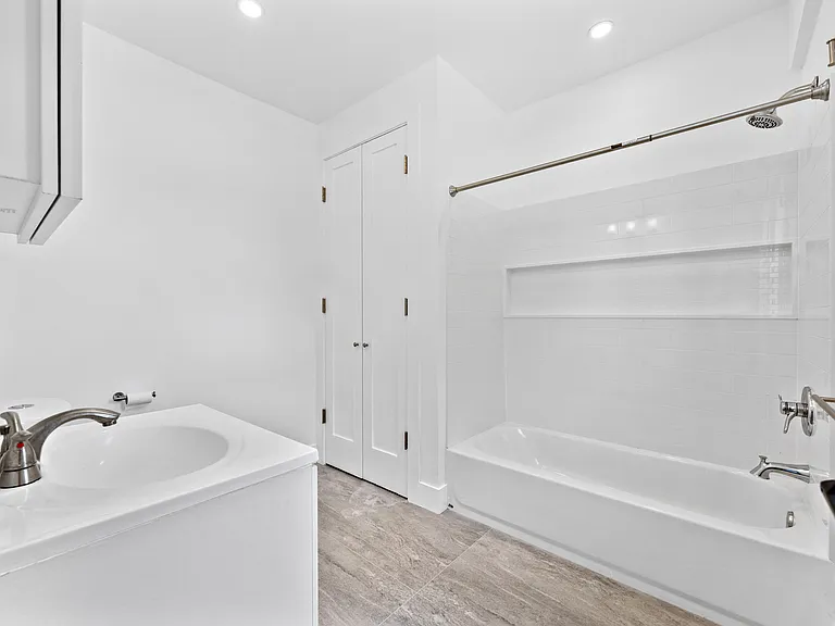 373 Palmer Ave #2 — Photo 12