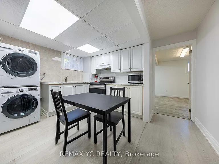 34 Tulane Cres #BASEMENT — Photo 11