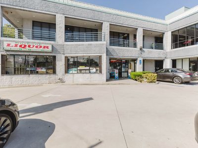 1701 W Burbank Blvd Suite 101, Burbank, CA, 91506