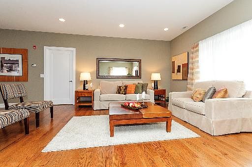 3rd image of 645 N Custer Ave #201