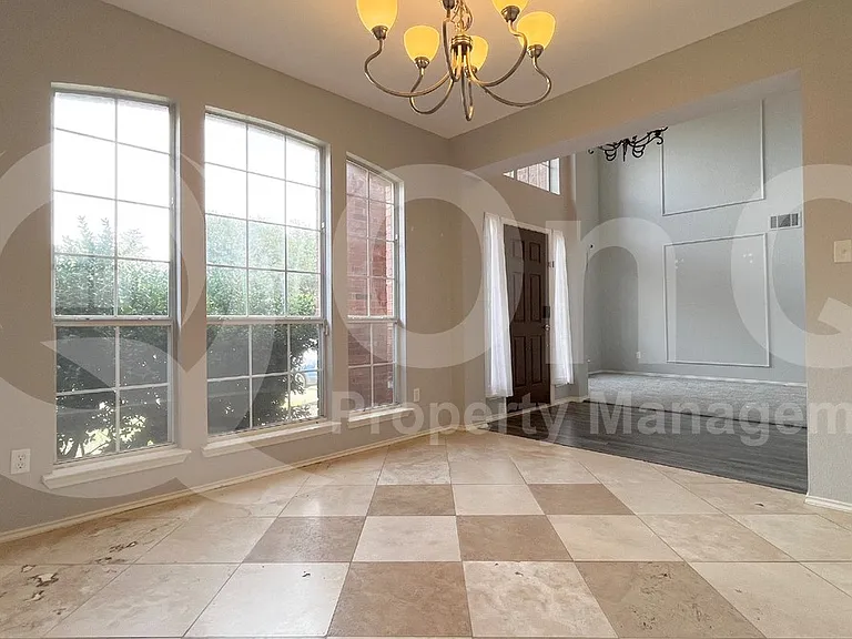 4205 Holly Dr — Photo 11