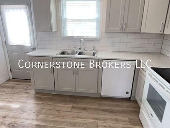 2nd image of 1006 Ram Ave