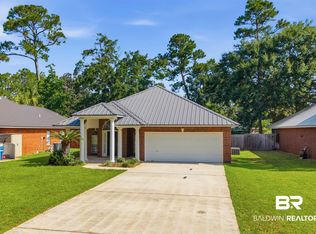 410 Dolphin Ave, Gulf Shores, AL 36542