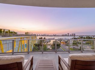 Nautilus 220, West Palm Beach, FL 33403