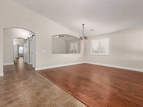 5th image of 1444 E Baker Dr