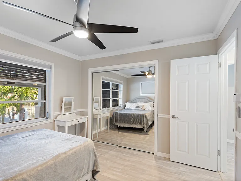 3911 Americana Dr — Photo 20