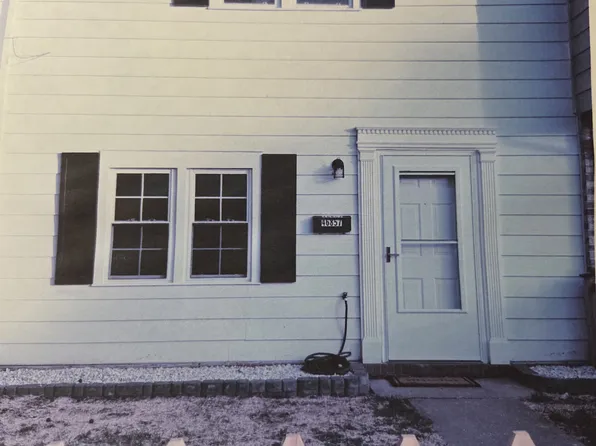 46857 Rogers Dr, Lexington Park, MD 20653
