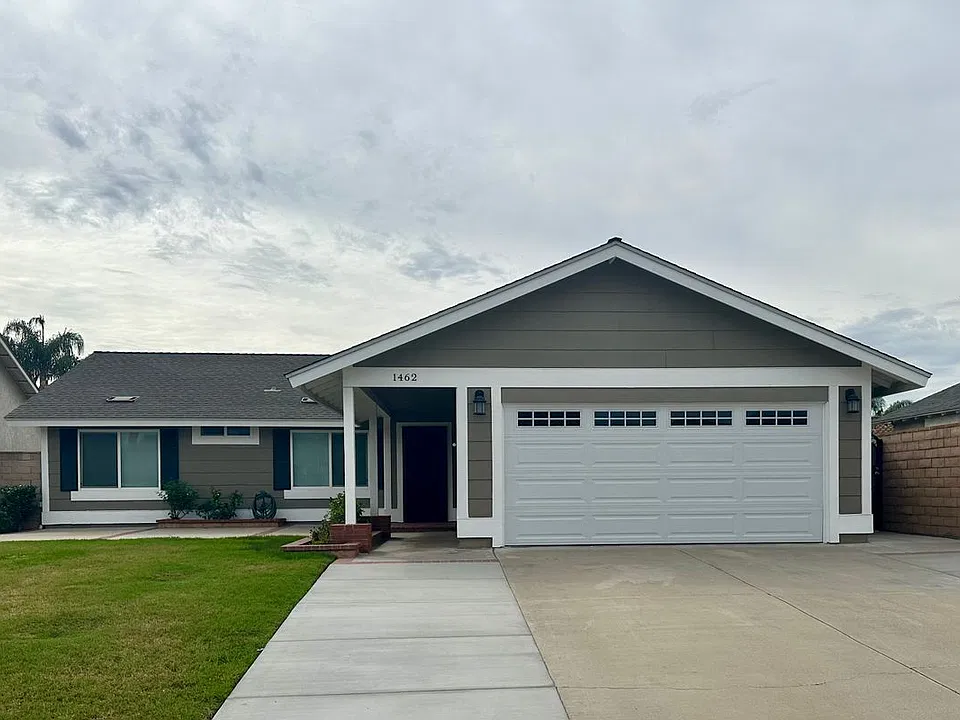 1462 Doral Ct