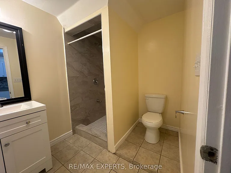 5 Cadillac Cres #BASEMENT — Photo 23