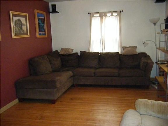 3rd image of 5257 Norwaldo Ave