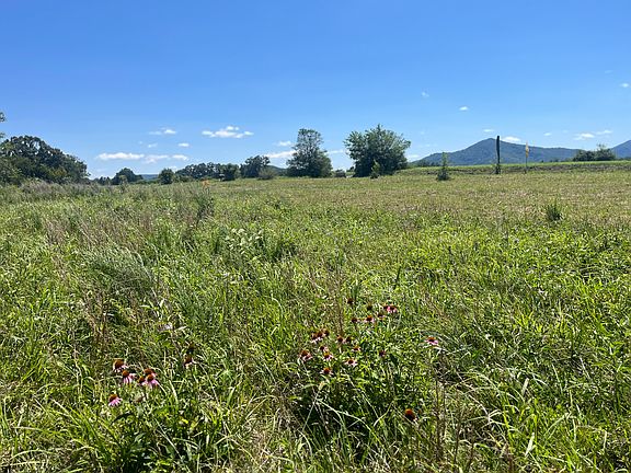 2nd image of 8810 Irish Rd