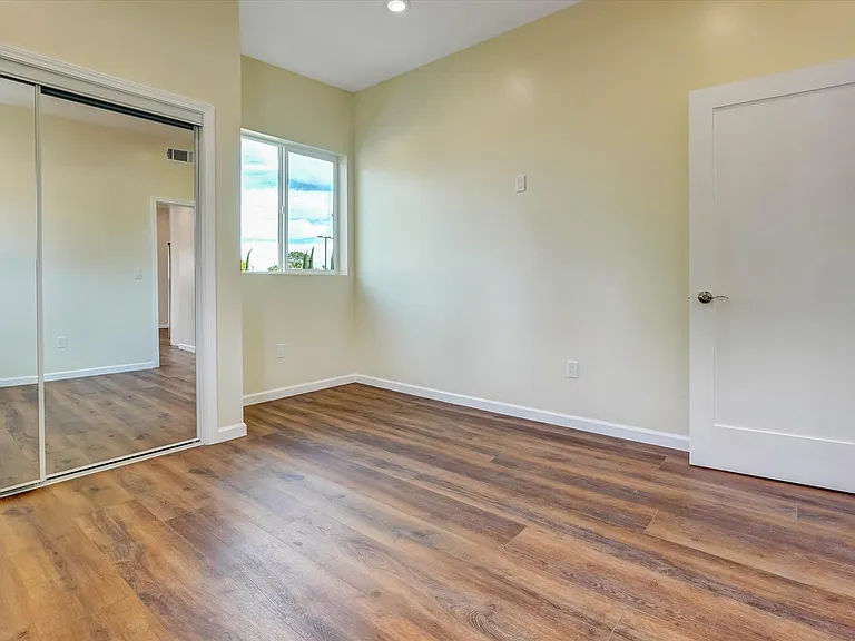 17095 Kingsbury St — Photo 10