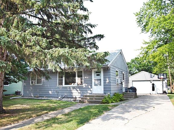 2 Front 1207