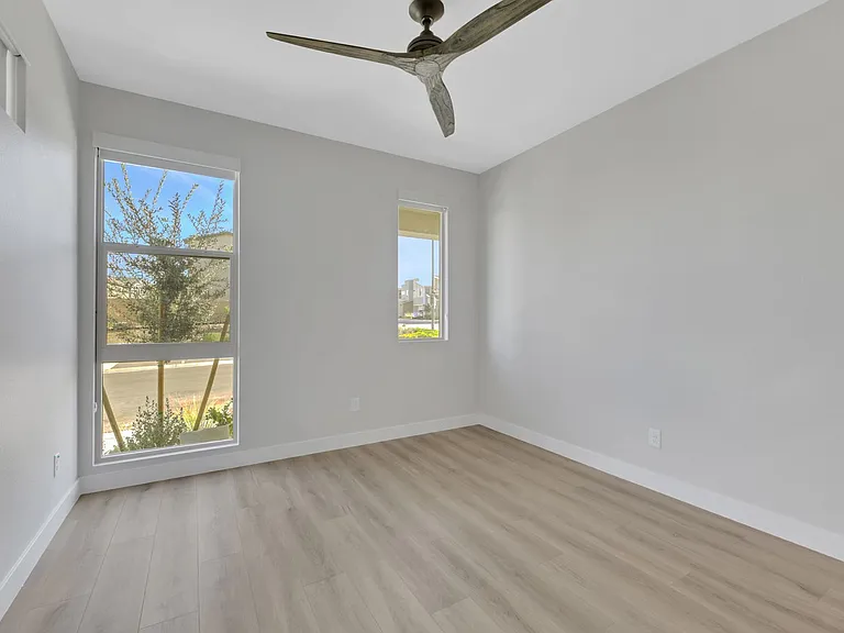 2611 Chance Canyon St — Photo 11