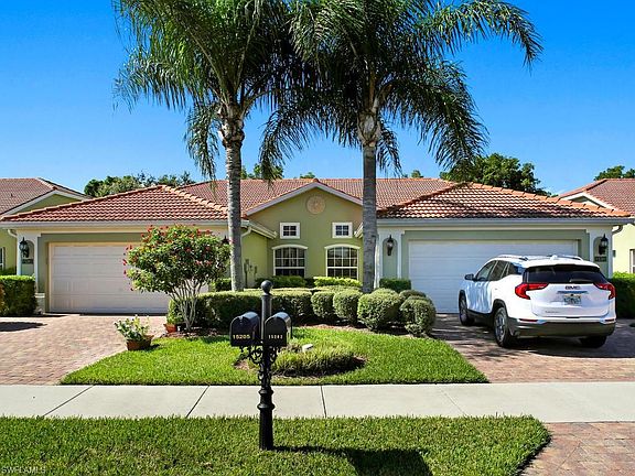 2nd image of 15205 Cortona Way