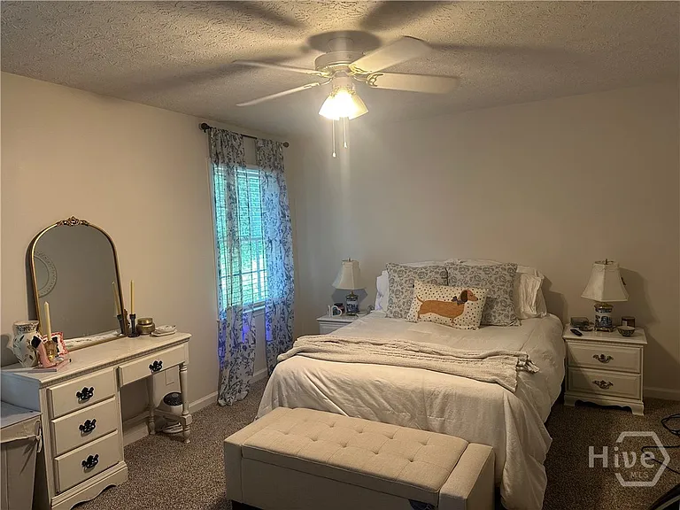 121 Sleepy Creek Dr — Photo 9
