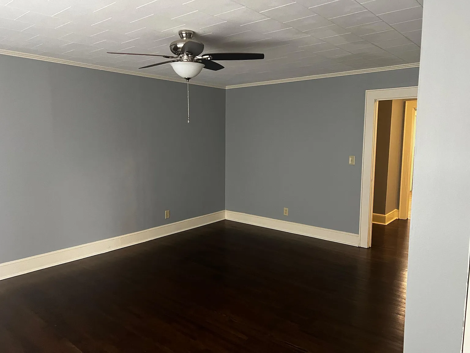 2 bed, $995 — Photo 3