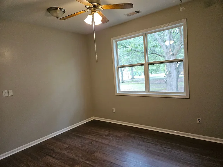 210 Pine Valley Rd — Photo 22