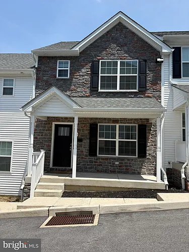 1057 Easton Rd #B Photo 1