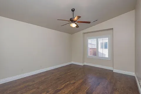 923 N Rolling Hills Rd — Photo 29