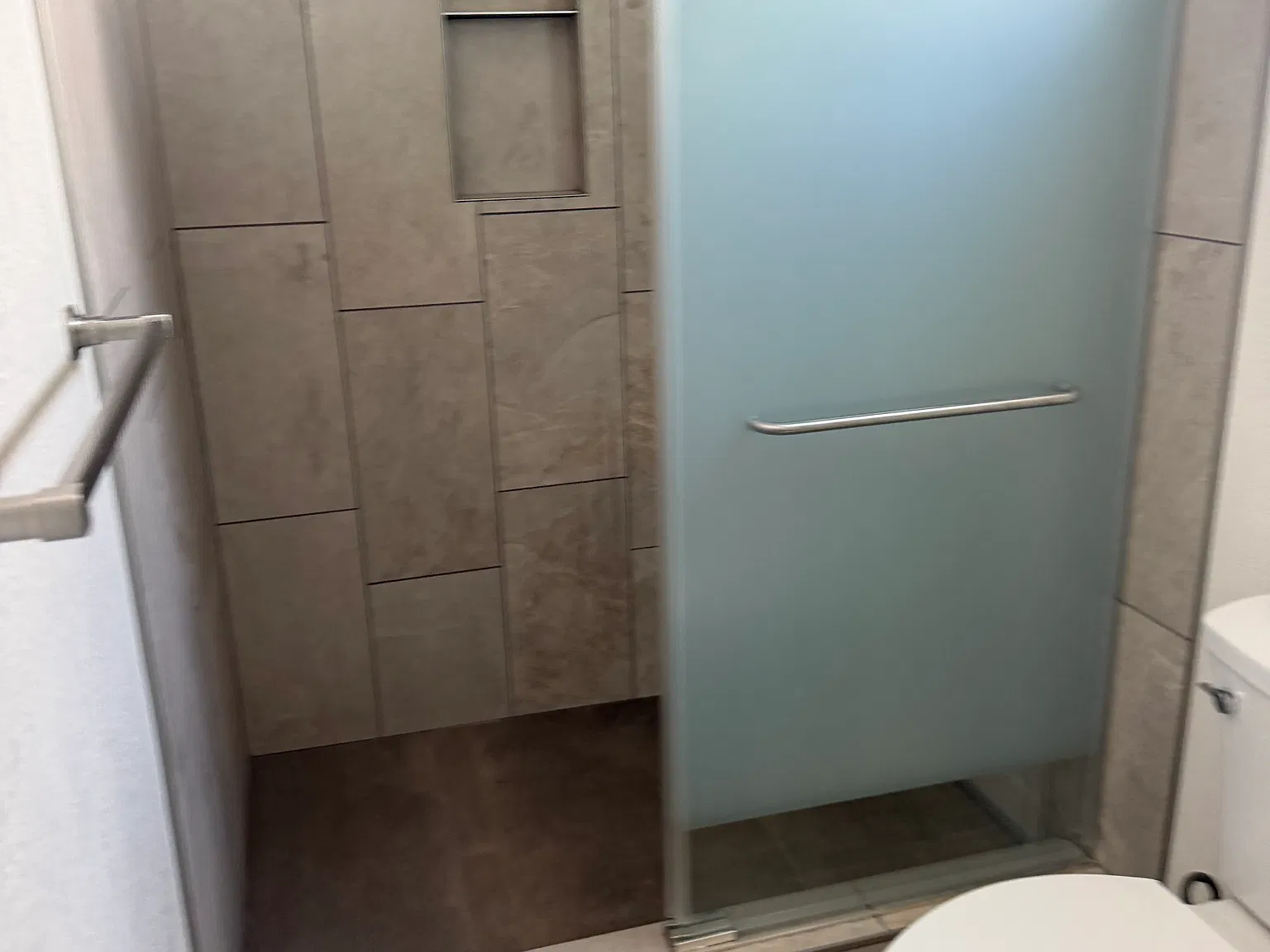 2 bed, 1097 sqft, $5,000 — Photo 3