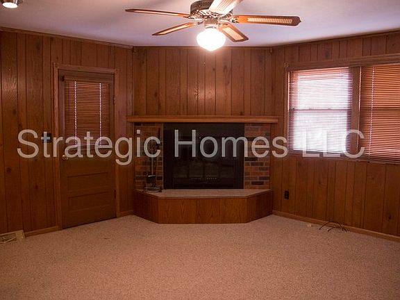 4th image of 333 Lincolnshire Blvd