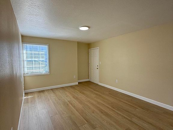 5th image of 2759 L B McLeod Rd APT B
