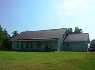282 Slinkard Rd, Pineville, MO 64856