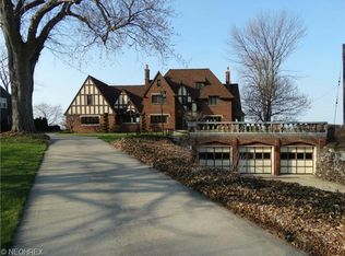 29814 Lake Rd, Bay Village, OH 44140