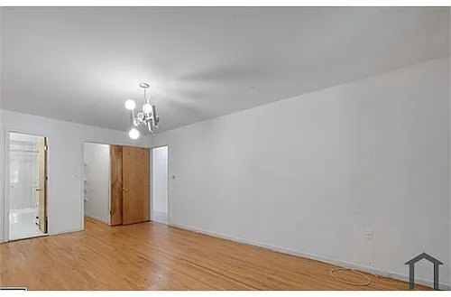 915 Avenue U #3 Photo 1