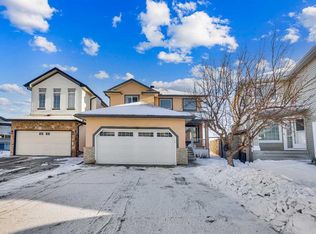 109 SW Taralea Grn NE, Calgary, AB T3J 4Y3