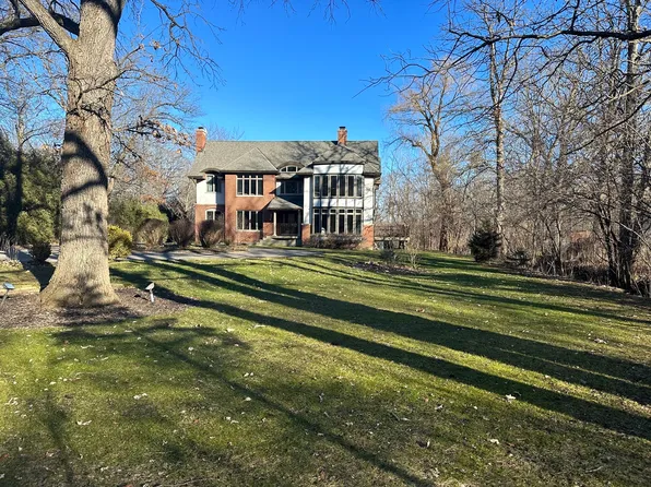 3437 Old Mill Rd, Highland Park, IL 60035