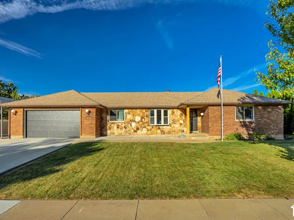 1331 N Child Dr E, Layton, UT 84040