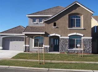 5528 Peach Tree Dr, Linda, CA