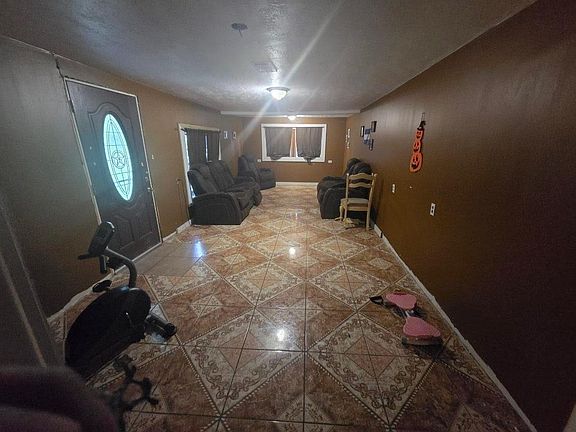 3rd image of 1155 Dogwood Dr