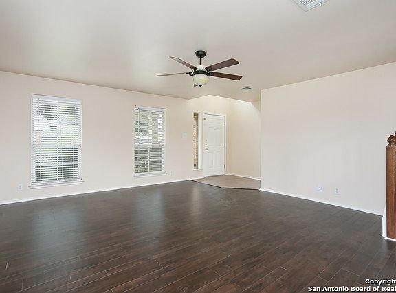 5th image of 247 Rock Springs Dr