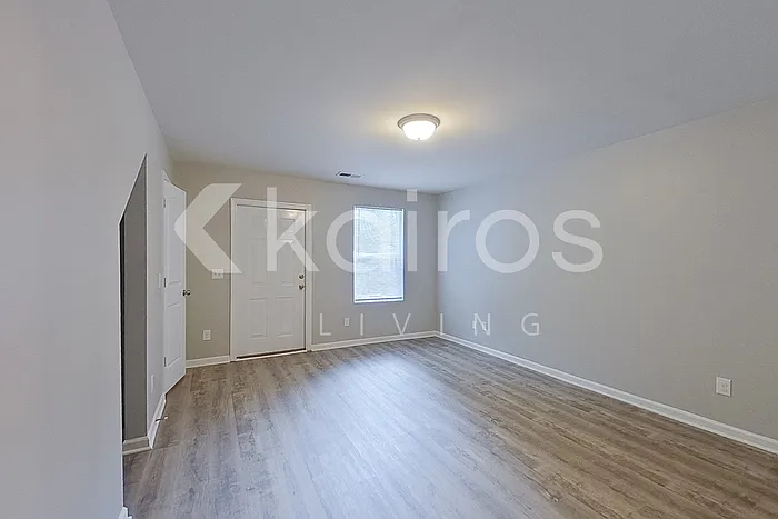 3 bed, 3.5 bath, 1901 sqft, $2,045 — Photo 2