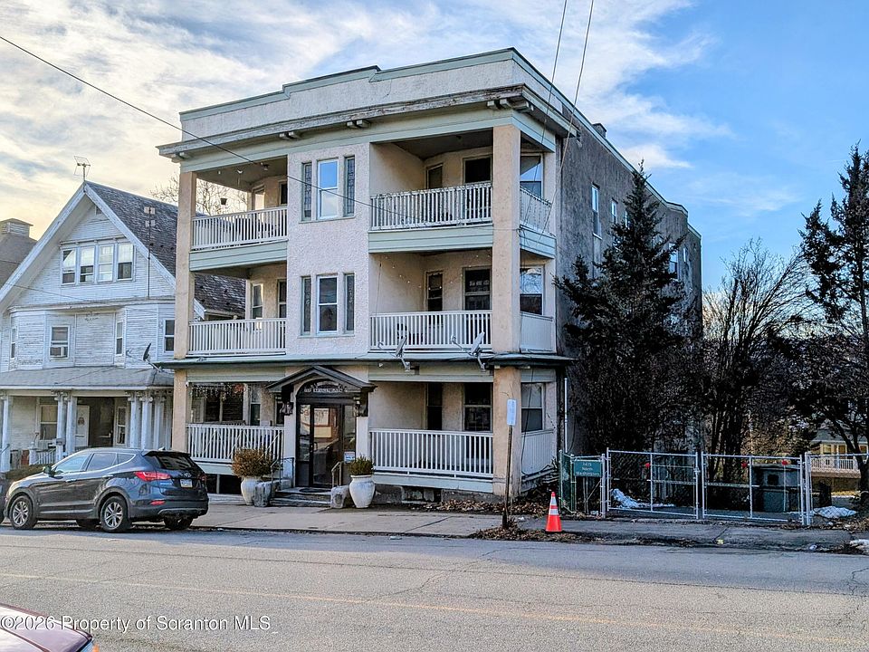 1st image of 1411-1413 N Washington Ave