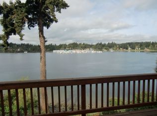 2609 E Phinney Bay Dr, Bremerton, WA 98312