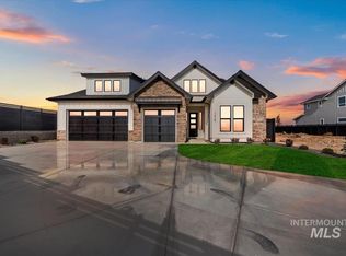 7828 W Daybreak Run Ct, Meridian, ID 83646