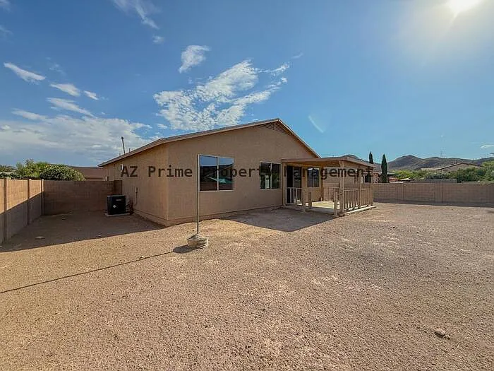 3420 W Avenida Bonita — Photo 24