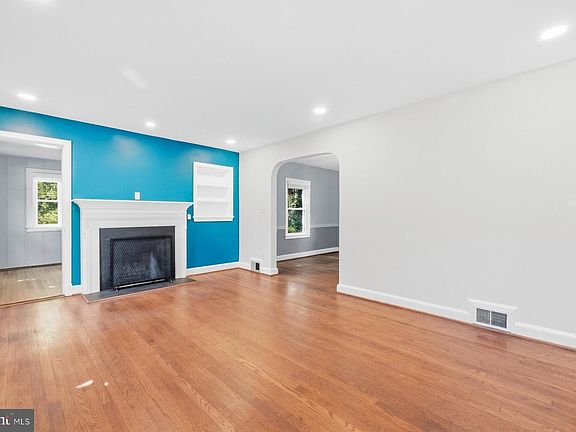 4th image of 415 Schuyler Rd
