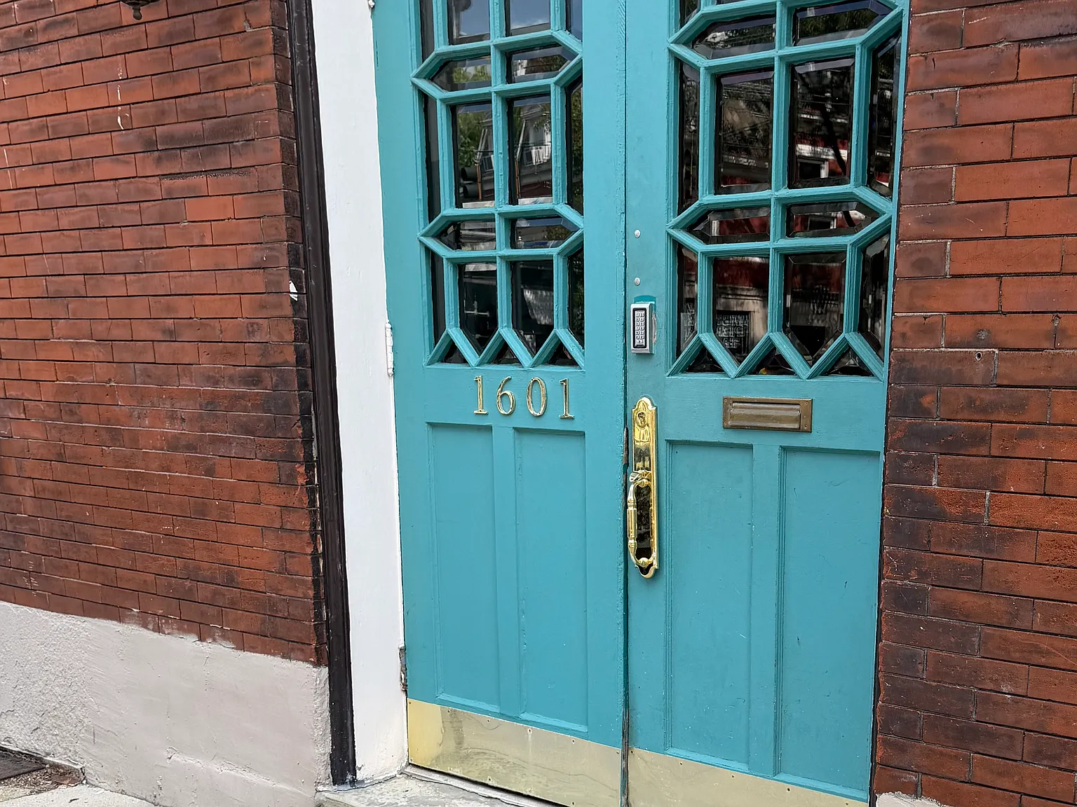 1 bed, 600 sqft, $950 — Photo 2