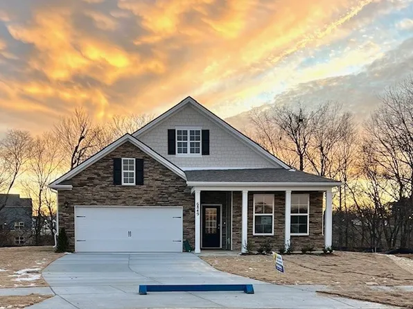 6849 Japonica Ln, White House, TN 37188