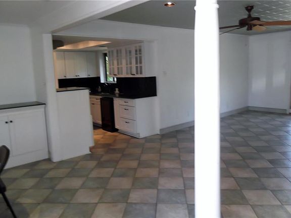 4th image of 4118 Fernwood Dr
