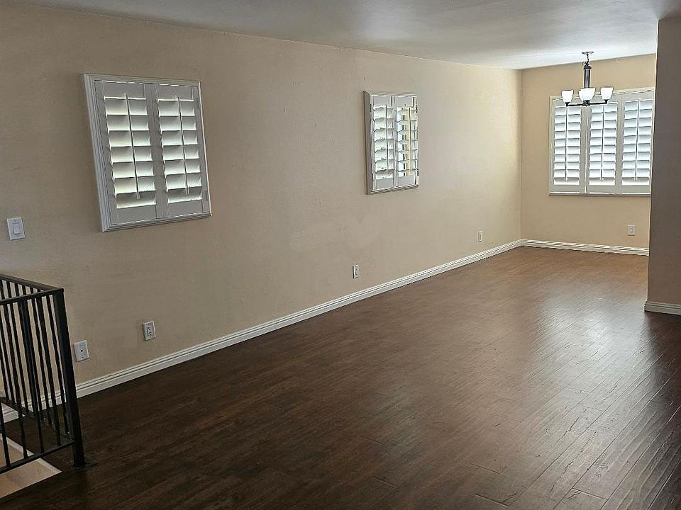 Living room-Dining room