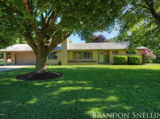 204 Reynolds St, Fennville, MI 49408